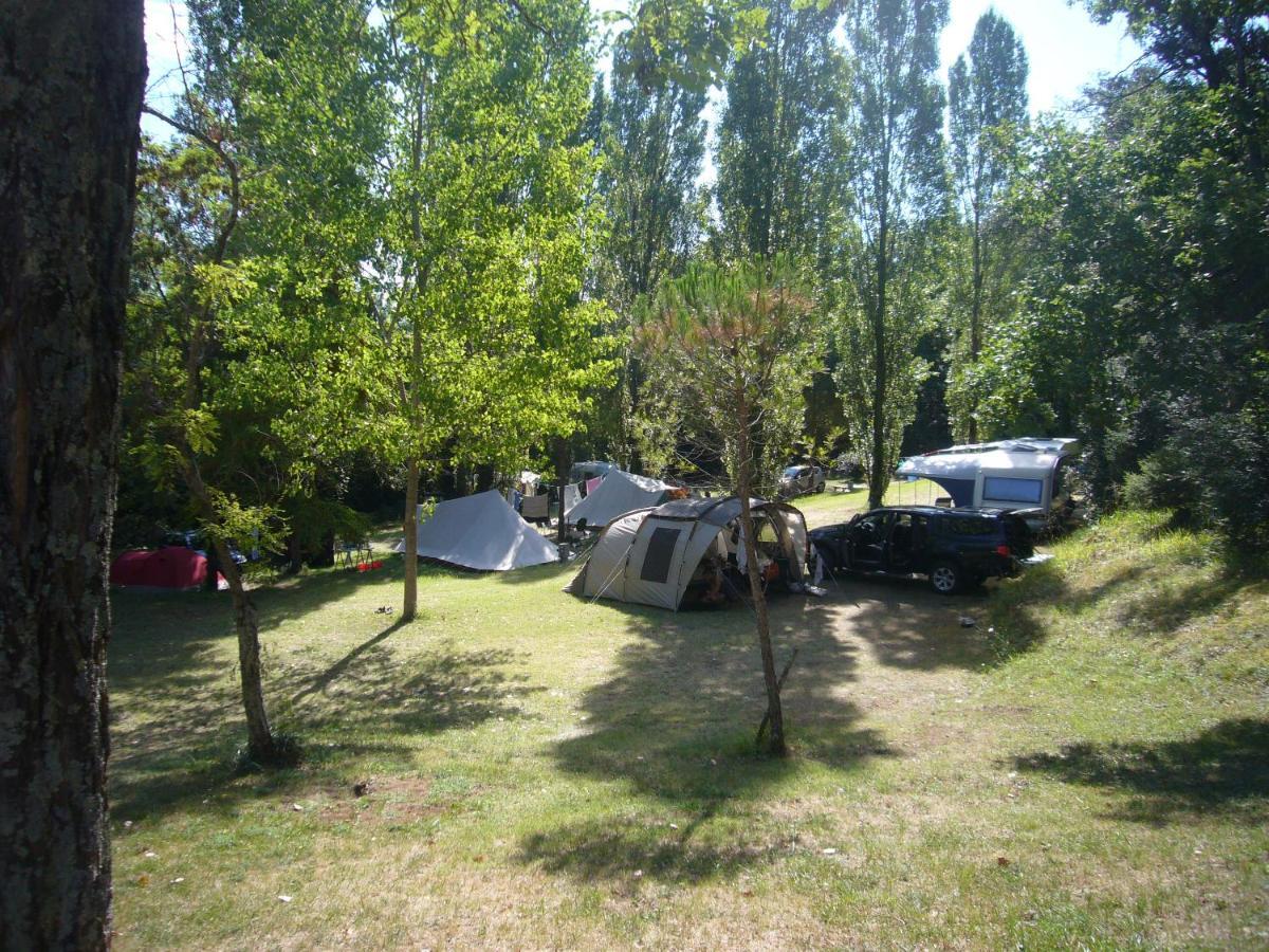 Camping De Graniers Monoblet Ngoại thất bức ảnh