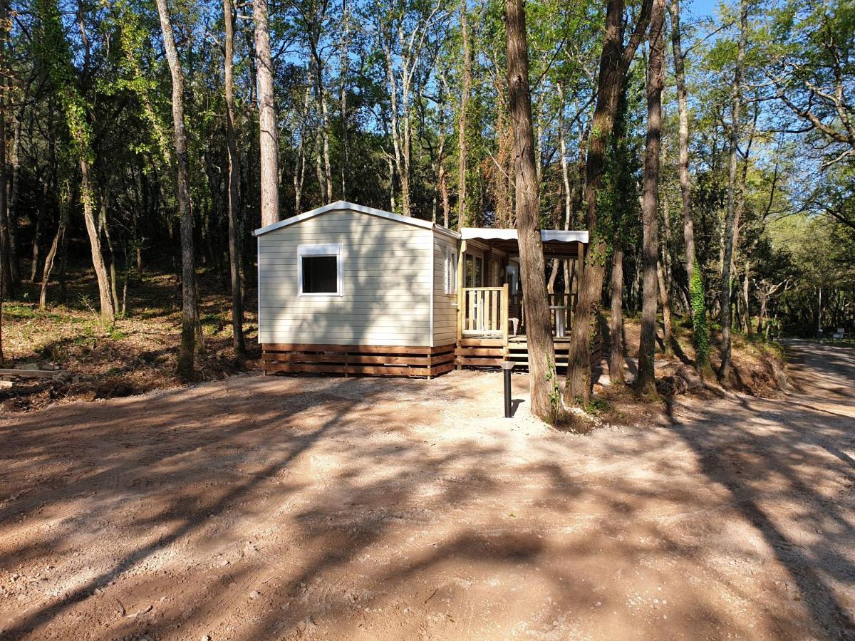Camping De Graniers Monoblet Ngoại thất bức ảnh